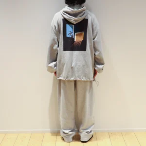 二人称展 スウェットパンツ
